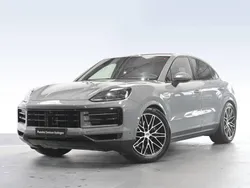 Arktikgrau Gebraucht 2024 Porsche Cayenne SUV | 106.460 € (Guter Preis)
