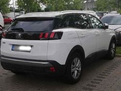 Weiß Gebraucht 2018 Peugeot 3008 SUV | 10.500 € (Superpreis)