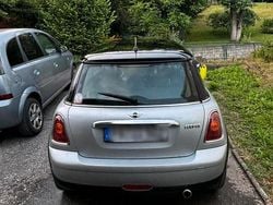 Grau Gebraucht 2006 Mini Cooper Kleinwagen | 3.000 € (Teuer)