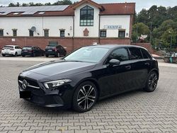Schwarz Gebraucht 2019 Mercedes A180 Limousine | 24.799 €