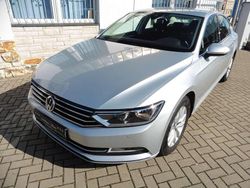 Reflexsilber metallic Gebraucht 2015 VW Passat Comfortline Limousine | 16.900 € (Fairer Preis)