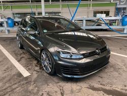 Grau Gebraucht 2014 VW Golf VII GTD Limousine | 13.900 € (Etwas zu teuer)