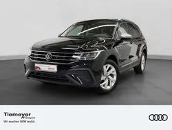 Schwarz Gebraucht 2024 VW Tiguan Allspace Life SUV | 31.990 € (Superpreis)