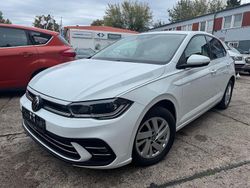 Weiß Gebraucht 2022 VW Polo Style Limousine | 18.500 € (Guter Preis)
