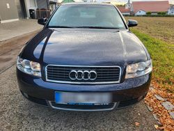 Blau Gebraucht 2001 Audi A4 Limousine | 1.649 € (Fairer Preis)