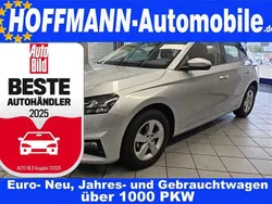 Brilliantsilbermet. (metallic) Gebraucht 2024 Skoda Fabia Ambition Limousine | 16.950 € (Guter Preis)