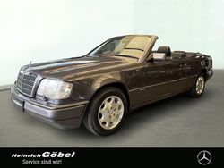 Onyxgrau Gebraucht 1995 Mercedes E220 Sportline Cabrio | 39.900 €