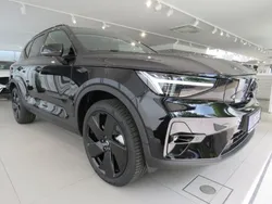 Schwarz Gebraucht 2025 Volvo EX40 Plus SUV | 48.770 € (Superpreis)