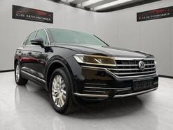 Schwarz Gebraucht 2018 VW Touareg Elegance SUV | 29.155 € (Teuer)