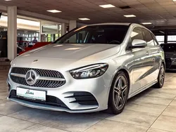 Silber Gebraucht 2019 Mercedes B200 AMG line Van / Kleinbus | 23.900 € (Fairer Preis)