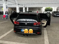 Schwarz Gebraucht 2010 VW Golf VI Kombi | 7.999 € (Etwas zu teuer)