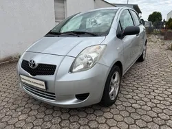 Silber Gebraucht 2006 Toyota Yaris Luna Limousine | 3.200 € (Fairer Preis)