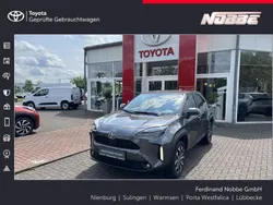 Marlingrau metallic Gebraucht 2022 Toyota Yaris Cross Team SUV | 24.500 € (Fairer Preis)