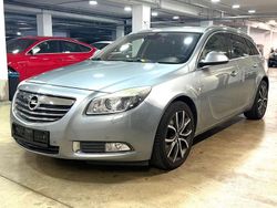 Silbersee/perl silber (m2) Gebraucht 2009 Opel Insignia Kombi | 6.999 € (Teuer)