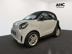 Bodypanels in white Gebraucht 2022 Smart ForTwo Electric Drive Coupé | 7.900 € (Guter Preis)