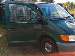Grün Gebraucht 2000 Mercedes Vito Van / Kleinbus | 1.800 € (Superpreis)