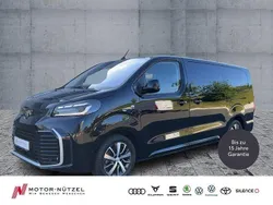 Schwarz Gebraucht 2024 Toyota Proace Verso Team Kombi | 41.960 € (Fairer Preis)