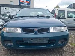 Grün Gebraucht 1997 Mitsubishi Carisma Limousine | 499 € (Fairer Preis)