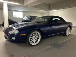 Pacific blue metallic Gebraucht 2004 Jaguar XK8 Cabrio | 39.850 €