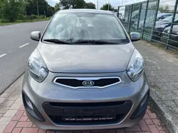 Silber Gebraucht 2012 Kia Picanto Edition 7 Kleinwagen | 2.999 € (Fairer Preis)