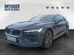 Schwarz (black solid stone / solid) Gebraucht 2020 Volvo V60 Inscription Kombi | 26.930 € (Guter Preis)