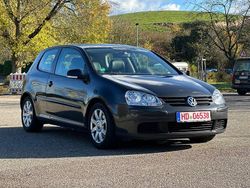 Schwarz Gebraucht 2004 VW Golf V Sportline Limousine | 2.890 € (Fairer Preis)