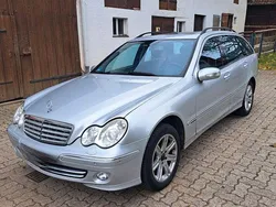 Silber Gebraucht 2007 Mercedes C220 Avantgarde Kombi | 2.600 € (Superpreis)