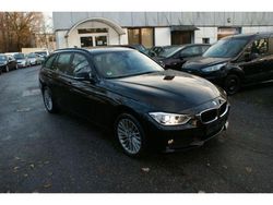 Black sapphire metallic (metallic) Gebraucht 2015 BMW 320 Kombi | 10.980 € (Superpreis)