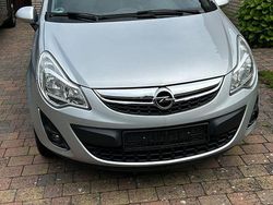 Silber Gebraucht 2013 Opel Corsa Limousine | 6.950 € (Teuer)