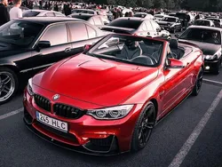 Rot Gebraucht 2015 BMW M4 Cabriolet Performance Cabrio | 34.999 € (Fairer Preis)