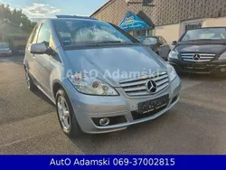 Blau Gebraucht 2010 Mercedes A160 Avantgarde Van / Kleinbus | 7.990 € (Etwas zu teuer)