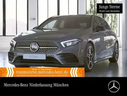 Mountain grau Gebraucht 2022 Mercedes A200 AMG Limousine | 29.890 € (Fairer Preis)