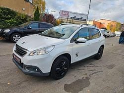 Weiß Gebraucht 2013 Peugeot 2008 Active SUV | 5.800 € (Fairer Preis)