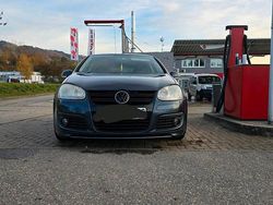 Blau Gebraucht 2007 VW Golf V R Limousine | 2.300 € (Guter Preis)