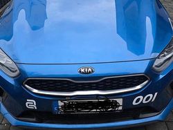 Blau Gebraucht 2020 Kia Ceed Kleinwagen | 22.000 €