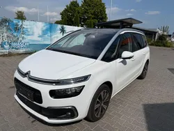 Weiß Gebraucht 2018 Citroën Grand C4 Picasso Shine Van / Kleinbus | 12.250 € (Guter Preis)