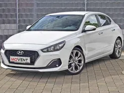 Weiß Gebraucht 2018 Hyundai i30 Premium Coupé | 12.500 € (Fairer Preis)
