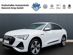 Weiß Gebraucht 2022 Audi e-tron S-Line SUV | 44.450 € (Etwas zu teuer)