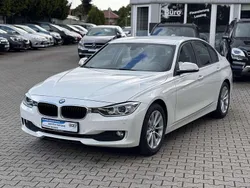 Alpinweiss iii Gebraucht 2015 BMW 320 Comfort Edition Limousine | 13.990 € (Fairer Preis)