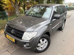 Gebraucht 2011 Mitsubishi Pajero Intense SUV | 8.990 € (Superpreis)