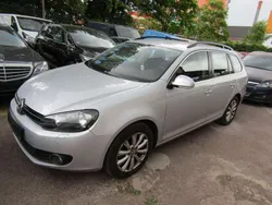 Silber Gebraucht 2011 VW Golf VI Kombi | 3.990 € (Guter Preis)