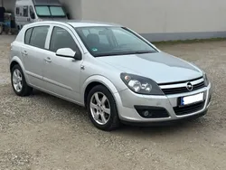 Silber Gebraucht 2005 Opel Astra Edition Kleinwagen | 2.999 € (Fairer Preis)