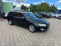Schwarz Gebraucht 2014 Volvo V70 Summum Kombi | 19.150 €