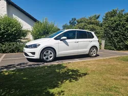 Weiß Gebraucht 2014 VW Golf Sportsvan Trendline Van / Kleinbus | 13.500 € (Teuer)
