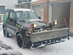 Grau Gebraucht 2010 Suzuki Jimny SUV | 8.700 €