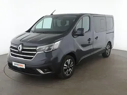 Grau Gebraucht 2022 Renault Trafic Van | 35.640 € (Etwas zu teuer)