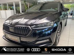 (schwarzmagic perleffekt) Gebraucht 2022 Skoda Octavia SportLine Kombi | 20.990 € (Teuer)