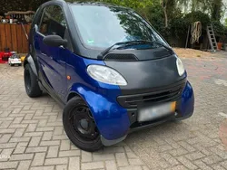 Blau Gebraucht 1999 Smart ForTwo Coupé Pure Kleinwagen | 2.500 €