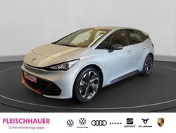 Silber Gebraucht 2024 Cupra Born Kleinwagen | 31.480 € (Guter Preis)
