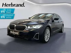 Tansanitblau ii metallic Gebraucht 2022 BMW 540 Luxury Line Kombi | 42.980 € (Superpreis)